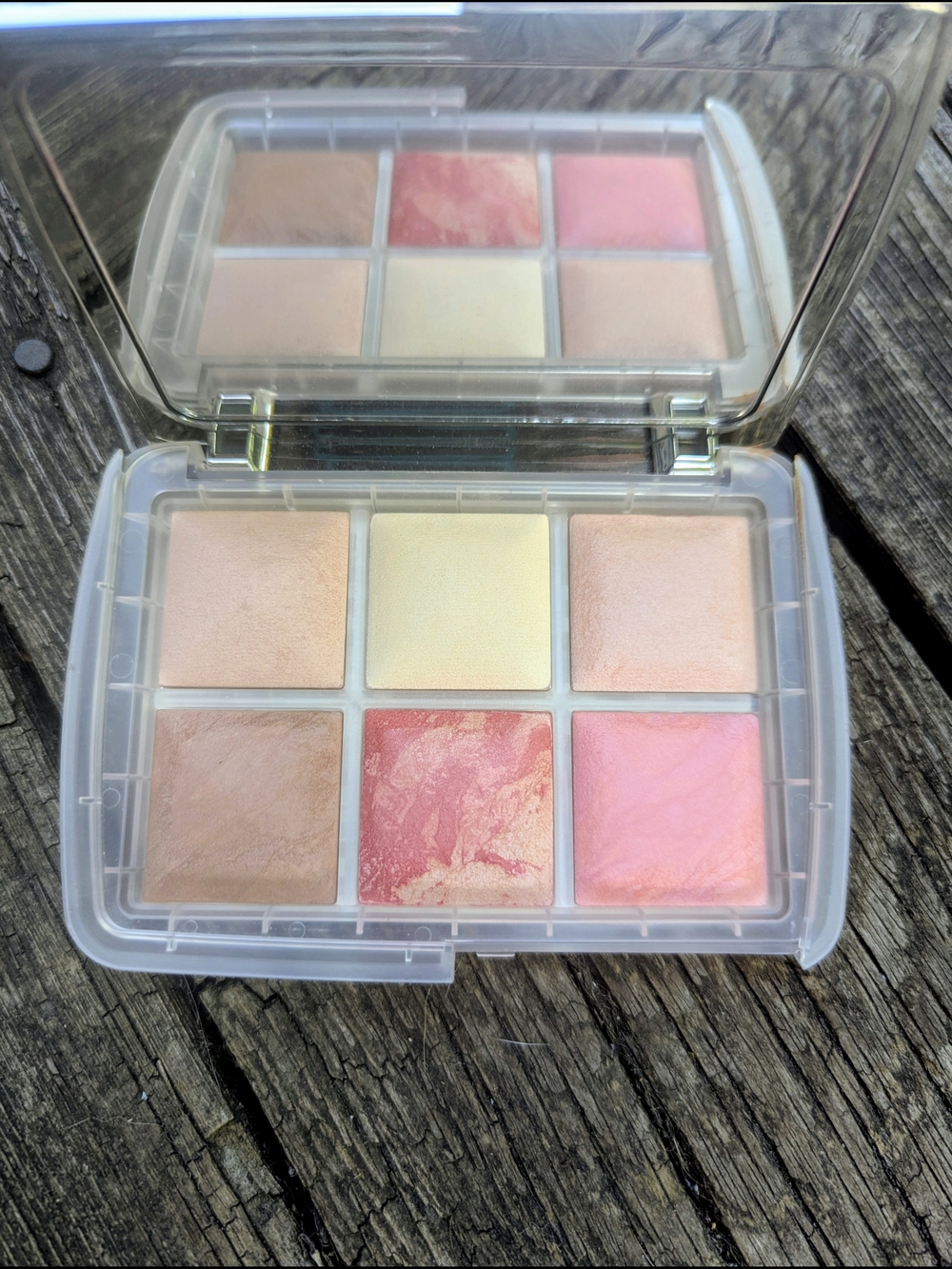 Hourglass Ghost Palette - Picture 2 of 13